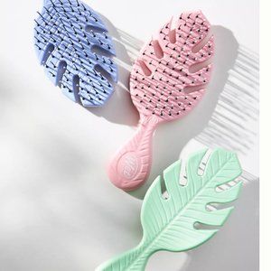 Wet Brush Go Green Mini Detangler Brush
